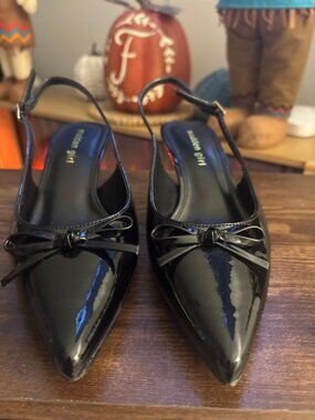 Madden Girl Vogue Black Patent Slingback Heels Size 7.5 Bow Kitten Heel